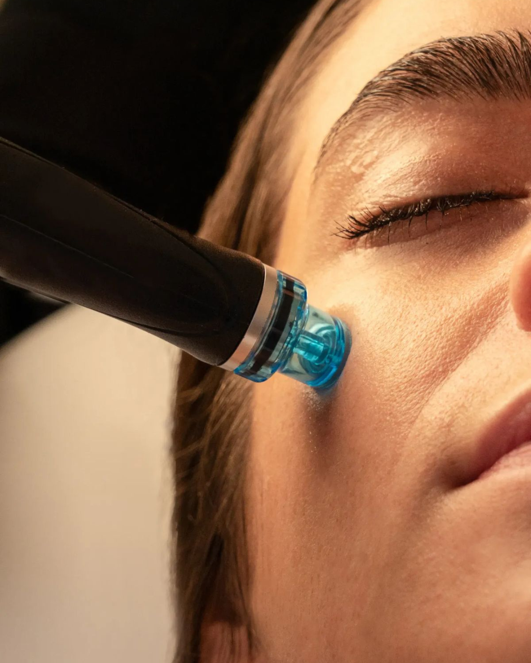 Refresh Hydrafacial